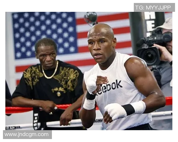 播求挑战梅威瑟拳坛传奇对决引发全球关注与热议 播求挑战梅威瑟拳坛传奇对决引发全球关注与热议