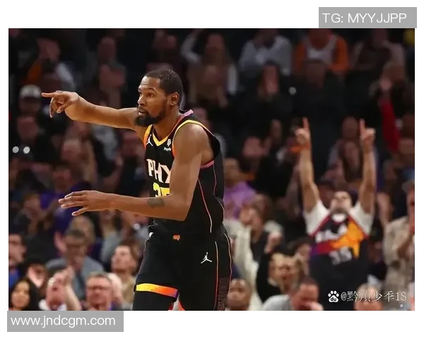 流浪者队与华沙队的激烈对抗揭示足球战术与团队精神的较量 流浪者队与华沙队的激烈对抗揭示足球战术与团队精神的较量